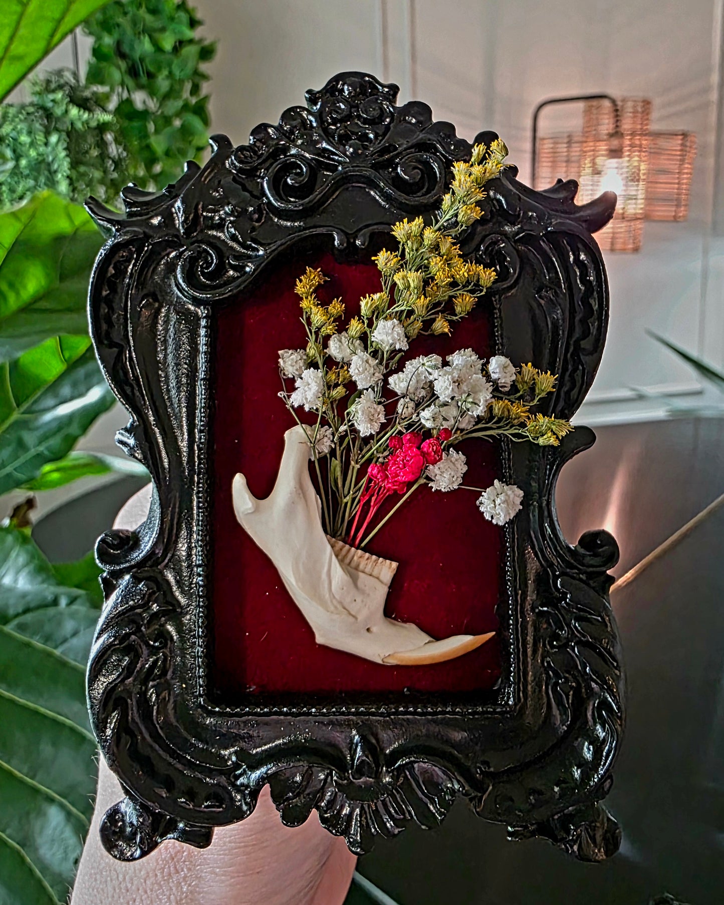 Mini Muskrat and Flowers Frame (E)