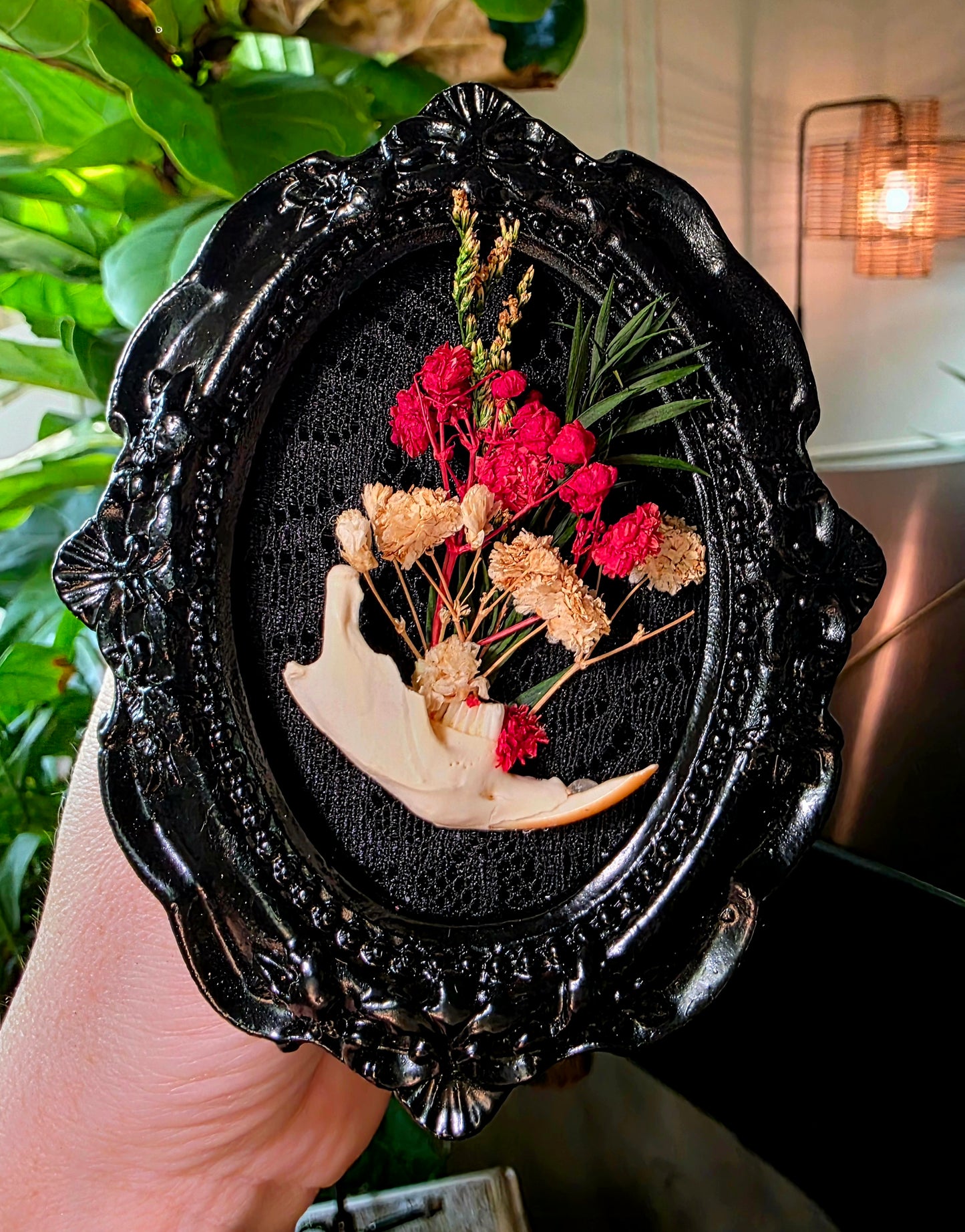 Mini Muskrat and Flowers Frame (B)