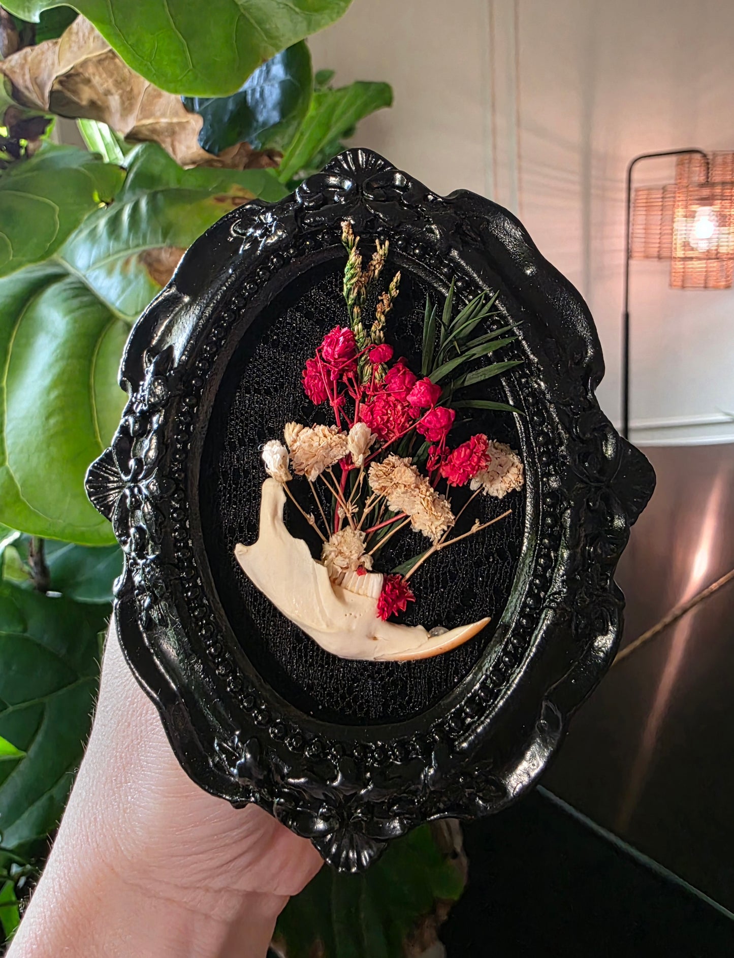 Mini Muskrat and Flowers Frame (B)